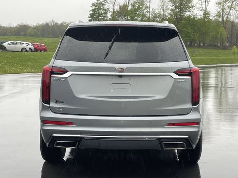 Used 2024 Cadillac XT6 Luxury w/ LPO, Floor Liner Package AWD/4WD image 4