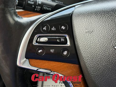 Used 2017 Cadillac Escalade Luxury RWD image 40
