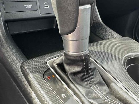 Used 2025 Honda Civic Sport image 19