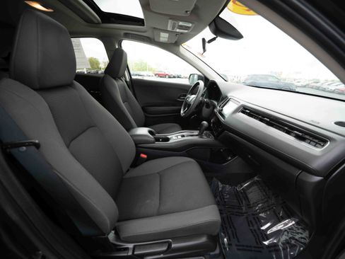 Used 2022 Honda HR-V EX image 27