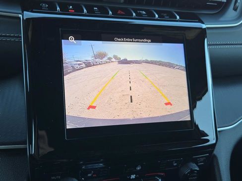 New 2025 Jeep Grand Cherokee L Laredo w/ Luxury Tech Group I RWD image 35