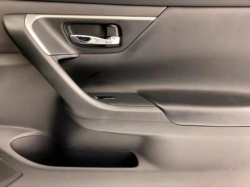 Used 2017 Nissan Altima 2.5 S w/ Power Driver Seat Package image 22