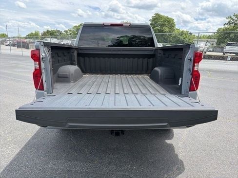 Used 2024 Chevrolet Silverado 1500 Custom AWD/4WD image 4