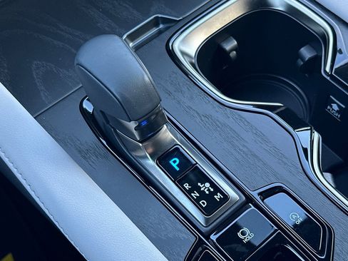 Used 2023 Lexus RX 350 Premium image 18