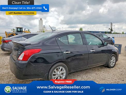 Used 2017 Nissan Versa SV w/ SV Special Edition Package FWD image 4