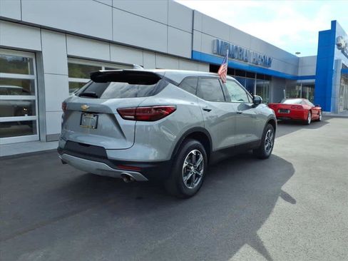 Used 2025 Chevrolet Blazer LT image 30