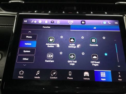 Used 2024 Jeep Grand Cherokee L Limited w/ Black Appearance Package image 35