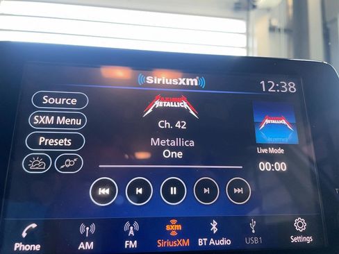 Used 2022 Nissan Altima 2.5 SV AWD/4WD image 11