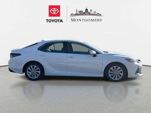 Used 2024 Toyota Camry LE w/ Convenience Package image 2