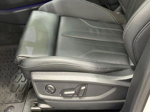 Certified 2025 Audi Q5 e Premium Plus AWD/4WD image 21