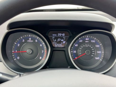 Used 2015 Hyundai Elantra SE w/ Option Group 02 image 17