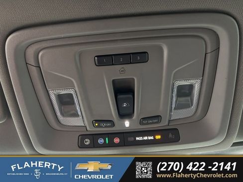 Used 2020 Chevrolet Silverado 1500 LT Trail Boss AWD/4WD image 36