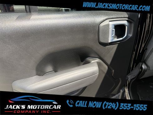 Used 2026 Jeep Wrangler Unlimited Sport AWD/4WD image 29