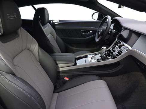 Used 2024 Bentley Continental GT AWD/4WD image 16