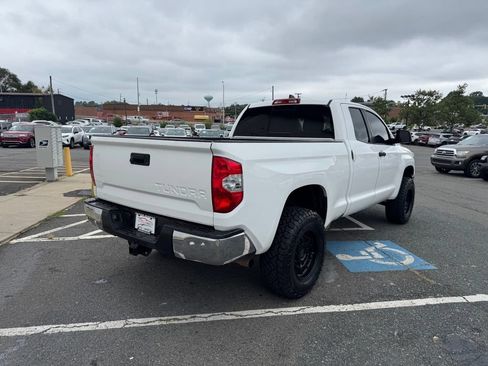 Used 2020 Toyota Tundra SR5 AWD/4WD image 7
