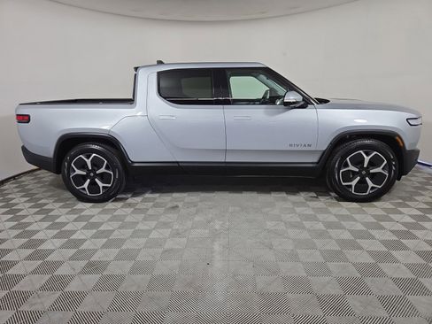 Used 2024 Rivian R1T Adventure AWD/4WD image 6