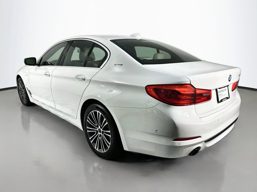 Used 2018 BMW 530e RWD image 3