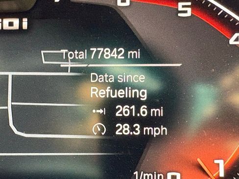 Used 2021 BMW X5 M50i w/ Executive Package image 13