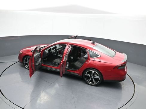 Certified 2024 Honda Accord Sport image 43