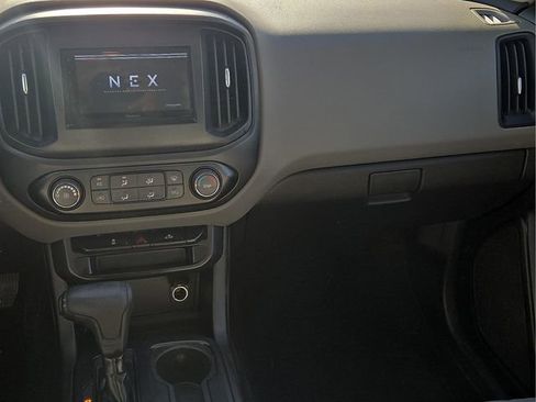 Used 2015 Chevrolet Colorado W/T image 19