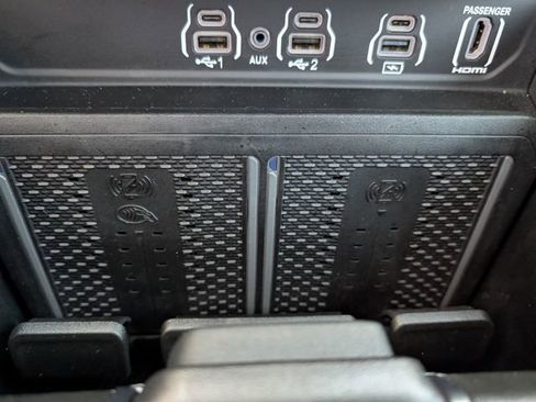 Used 2025 RAM 1500 Laramie w/ Night Edition AWD/4WD image 20