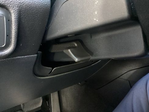 Used 2021 Ford Explorer XLT w/ Equipment Group 202A image 68