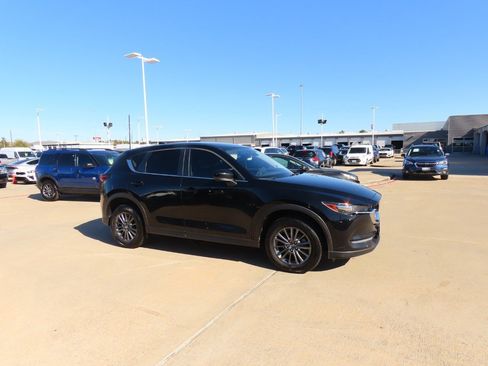 Used 2021 MAZDA CX-5 Touring image 7