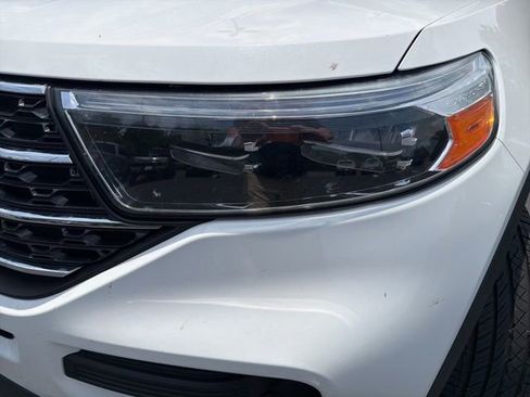 Used 2023 Ford Explorer XLT RWD image 19