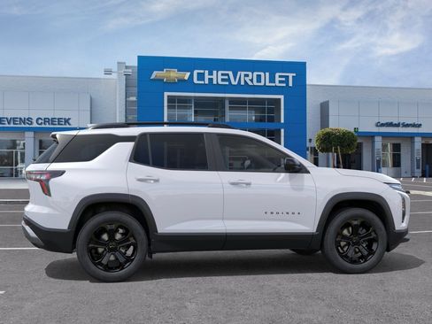 New 2026 Chevrolet Equinox LT w/ Midnight Edition FWD image 3