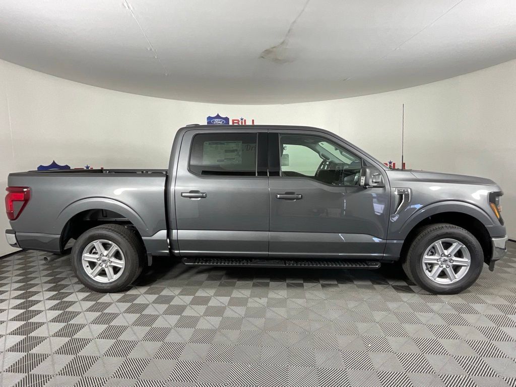 New 2026 Ford F150 XLT w/ Equipment Group 302A MID RWD image 2