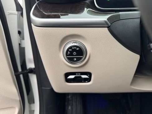 Certified 2022 Mercedes-Benz C 300 C 300 image 23