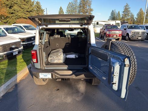 New 2025 Ford Bronco Heritage Edition image 32