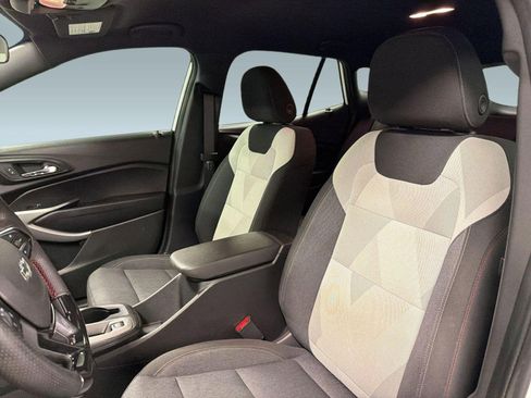 Used 2024 Chevrolet Trax RS w/ Driver Confidence Package image 21