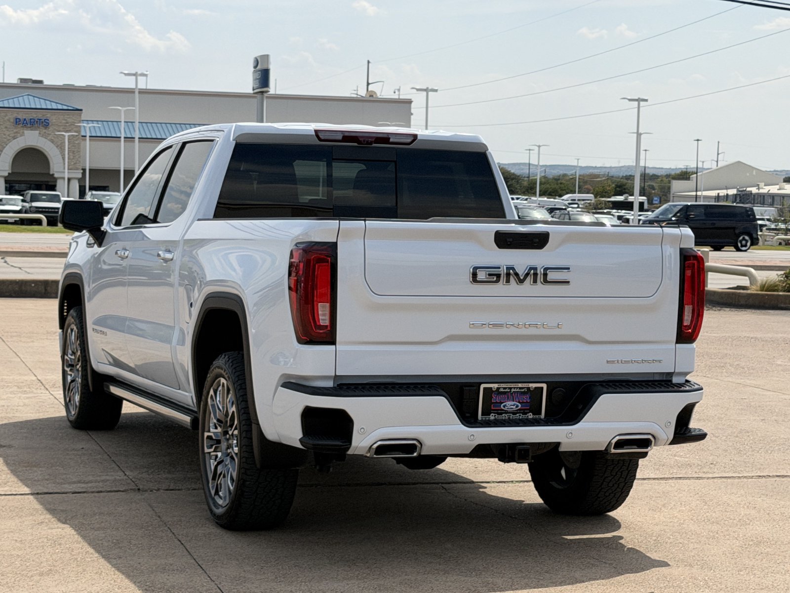 Used 2026 GMC Sierra 1500 Denali Ultimate AWD/4WD image 6