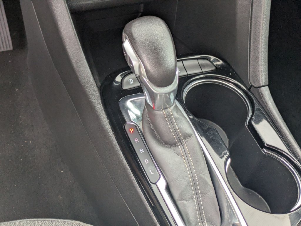 Used 2023 Buick Encore GX Preferred FWD image 25