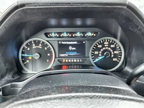 Used 2016 Ford F150 XLT w/ Equipment Group 302A Luxury AWD/4WD image 11