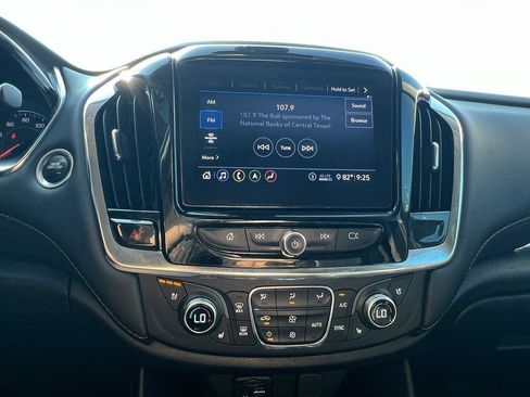 Used 2021 Chevrolet Traverse Premier w/ Redline Edition image 24