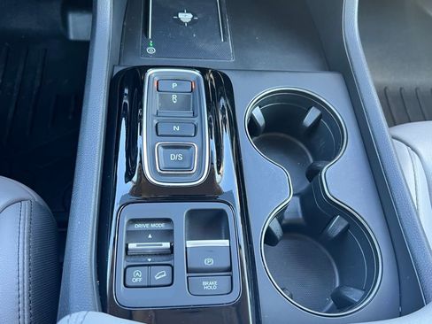 Used 2023 Honda Pilot EX-L image 32