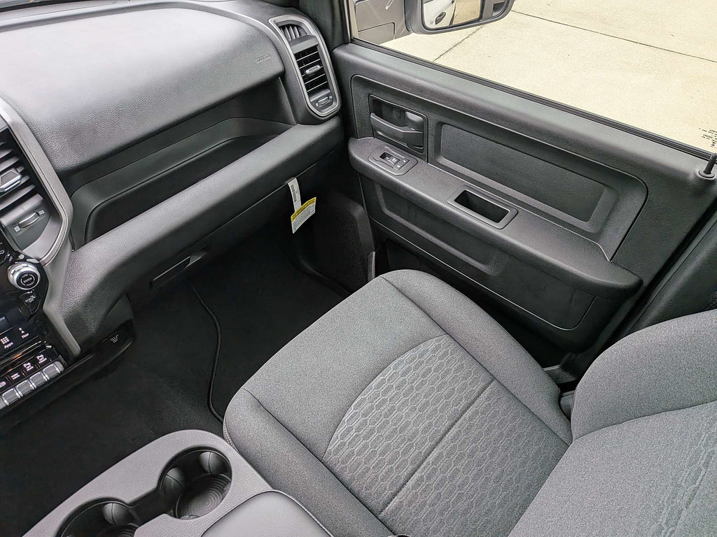 New 2026 RAM 2500 Tradesman AWD/4WD image 18