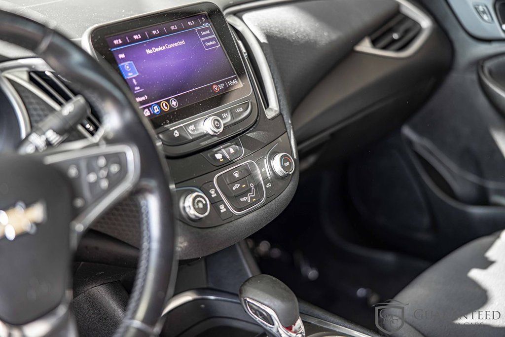 Used 2021 Chevrolet Malibu RS FWD image 20
