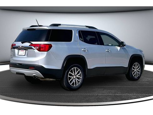 Used 2019 GMC Acadia SLE w/ Driver Alert Package I FWD image 18
