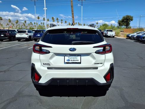 Used 2026 Subaru Crosstrek 2.5i Premium AWD/4WD image 11
