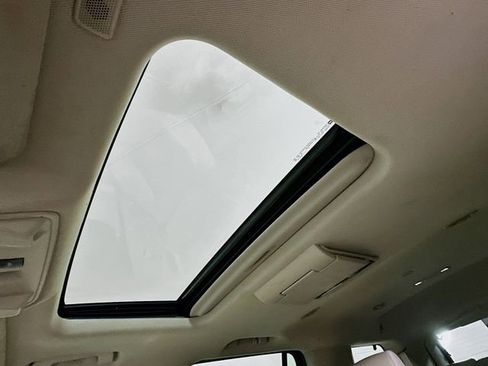 Used 2019 GMC Yukon Denali w/ Denali Ultimate Package image 24