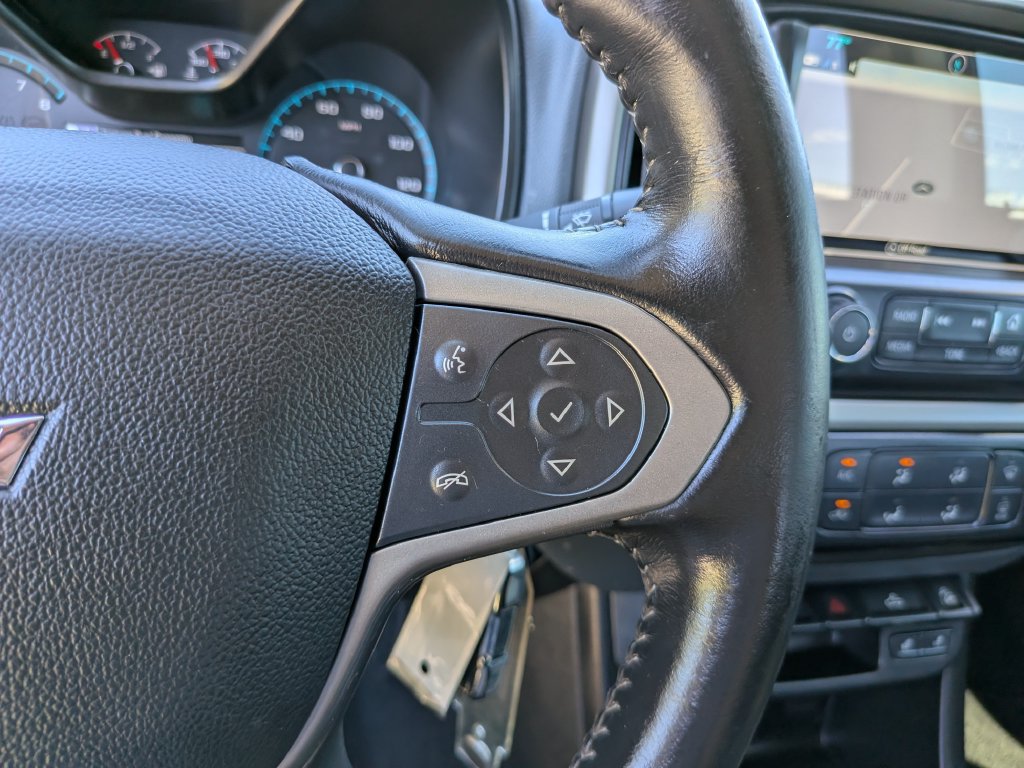 Used 2018 Chevrolet Colorado Z71 w/ Z71 Midnight Edition AWD/4WD image 33