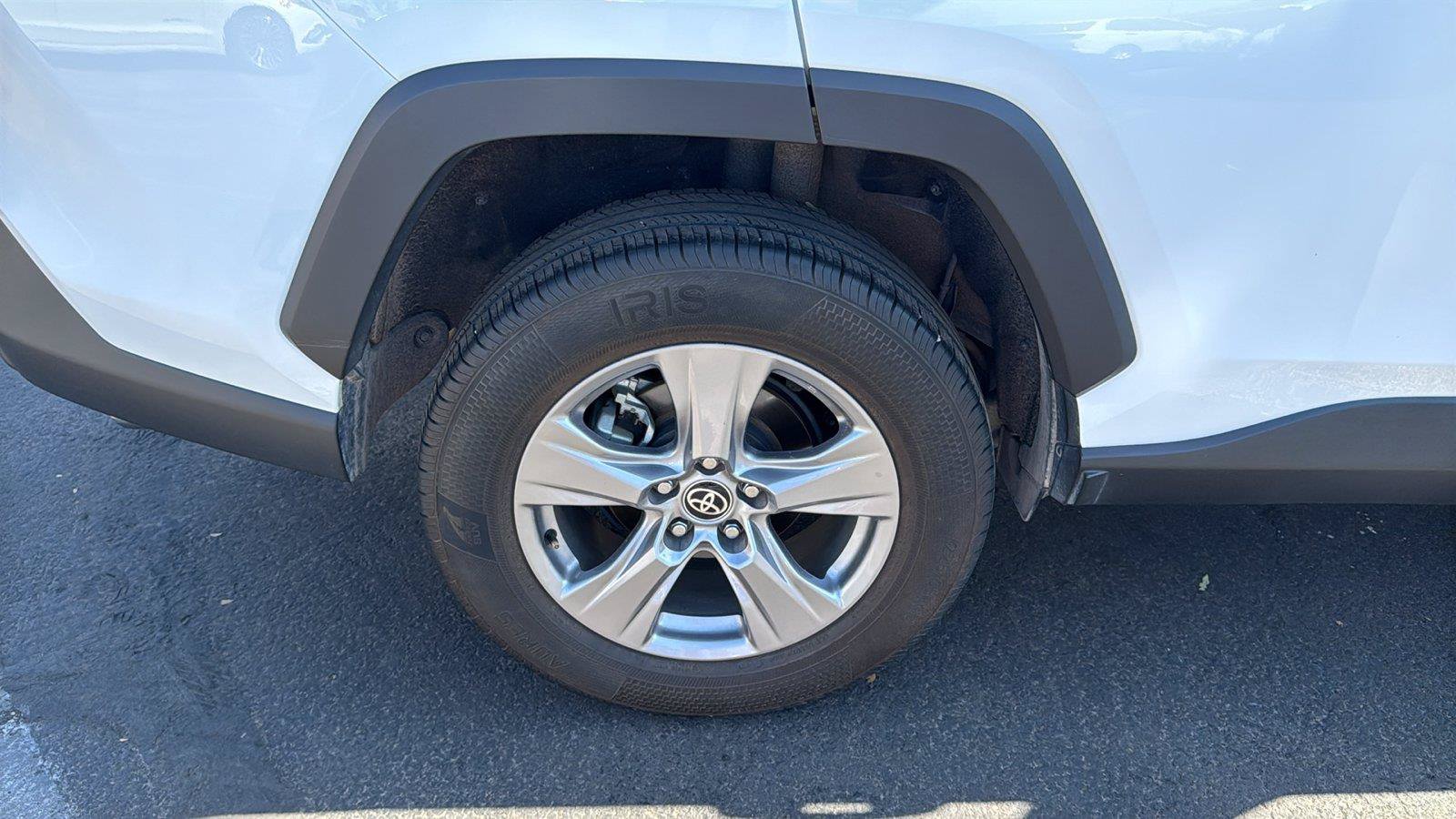 Used 2025 Toyota RAV4 XLE FWD image 6