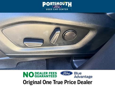 Certified 2022 Ford Explorer XLT w/ Equipment Group 202A image 23
