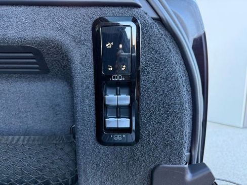 Certified 2023 Land Rover Range Rover Long Wheelbase SE image 37