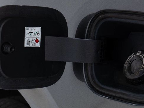 Used 2018 Lincoln Navigator Reserve w/ Technology Package image 18