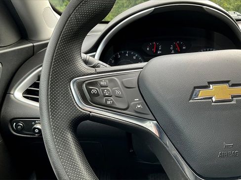 Used 2023 Chevrolet Malibu LT image 10