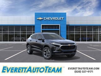 New 2025 Chevrolet Trax LT w/ Driver Confidence Package image 1